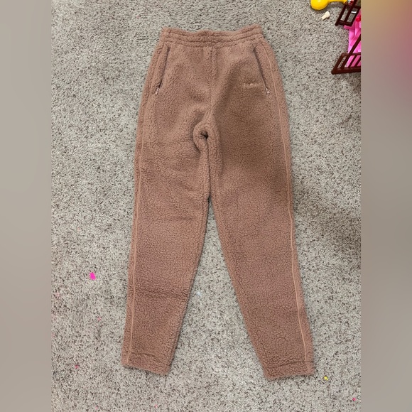 NWT SKIMS Teddy Jogger Lounge Pants - Picture 2 of 6
